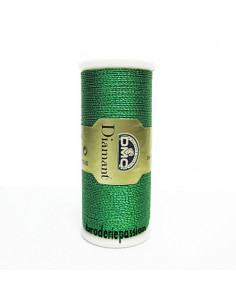 Fil à broder Diamant de DMC - coloris vert émeraude D699