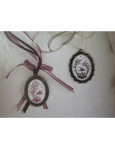 Broche ovale coloris bronze antique - 50 x 40 mm