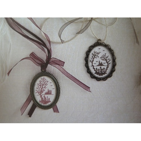 Broche ovale coloris bronze antique - 50 x 40 mm