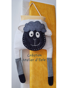L'Atelier d'Éole - Déco à suspendre... le mouton - kit de couture