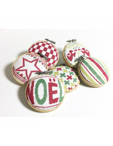 Lili Points - Les Boules de Noël 4 - Fiche de broderie au point de croix compté
