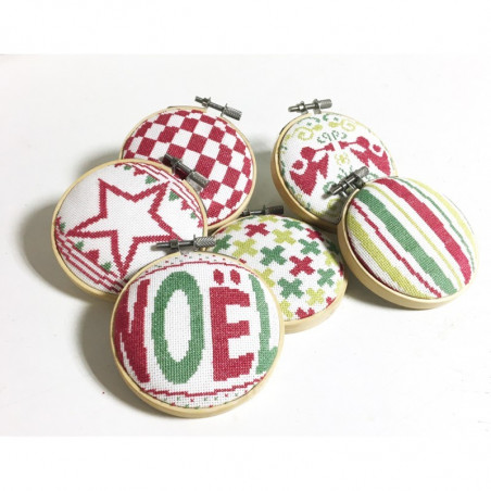 Lili Points - Les Boules de Noël 4 - Fiche de broderie au point de croix compté