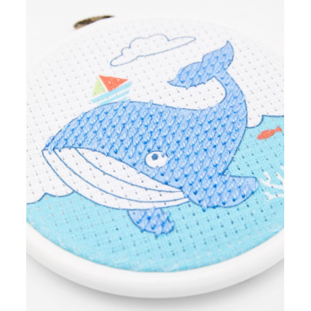 Kit de broderie pour enfant, demi point de croix - La Baleine de DMC
