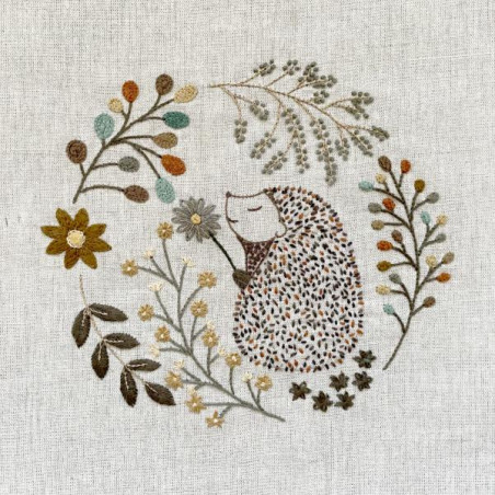 Kit de broderie traditionnelle "Simon le hérisson" de Un Chat dans l'aiguille