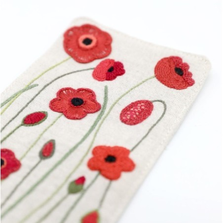 Kit de broderie traditionnelle "Marque pages coquelicots" de Un Chat dans l'aiguille
