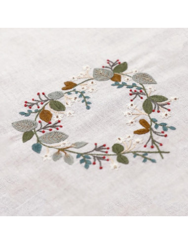 Planche custo de broderie traditionnelle "Broderie printanière N°6" de Un Chat dans l'aiguille