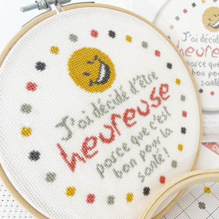 Lili Points - Kit point de croix - Heureuse