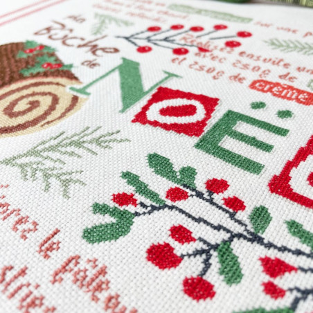 Lili Points - La bûche de Noël - Fiche de broderie au point de croix compté
