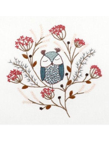 Kit de broderie traditionnelle "Antoinette la chouette" de Un Chat dans l'aiguille