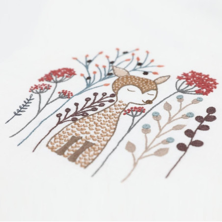 Kit de broderie traditionnelle "Fernand le faon" de Un Chat dans l'aiguille
