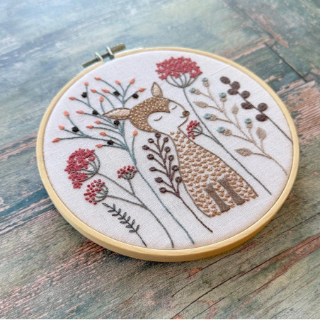 Kit de broderie traditionnelle "Fernand le faon" de Un Chat dans l'aiguille
