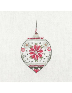 Kit de broderie traditionnelle "Boule enchantée" de Un Chat dans l'aiguille