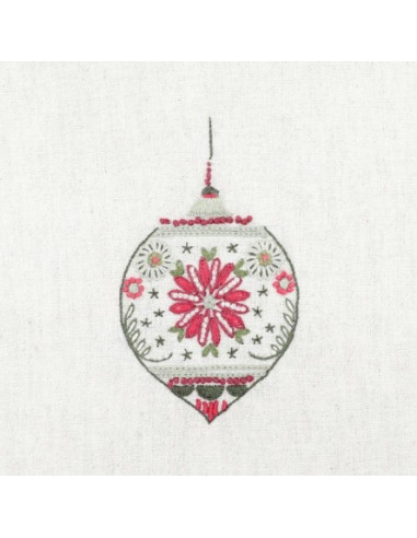 Kit de broderie traditionnelle "Boule enchantée" de Un Chat dans l'aiguille
