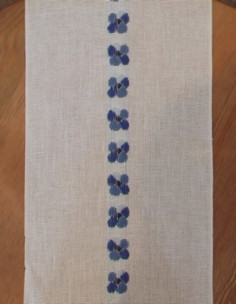 Bande écru à fleurs bleues