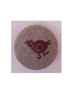 Bouton Coq rouge sur nature 1